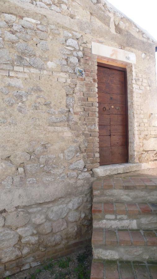 Apartamento Depandance Elvira Basilico San Valentino in Abruzzo Citeriore Exterior foto