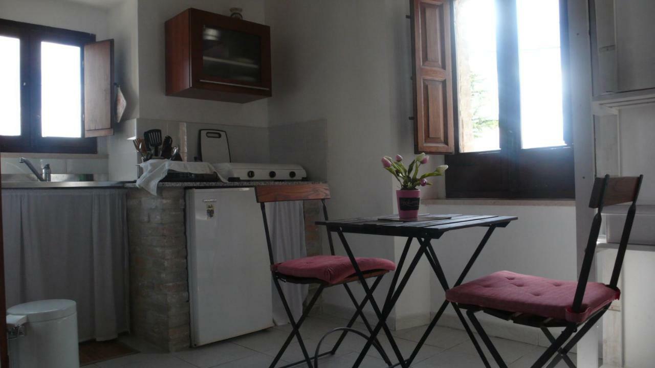 Apartamento Depandance Elvira Basilico San Valentino in Abruzzo Citeriore Exterior foto